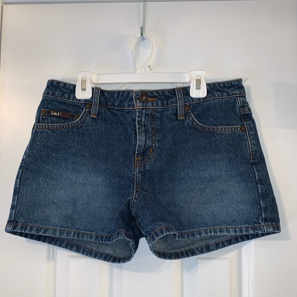 LEI thrifted jean shorts